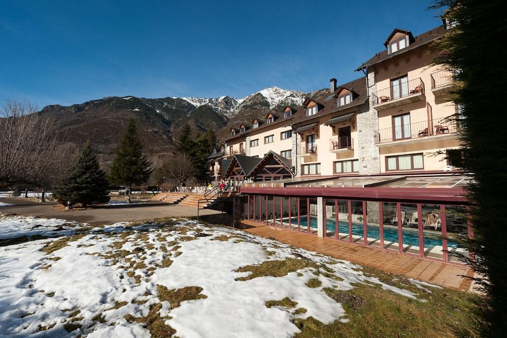 Sommos Hotel 3*